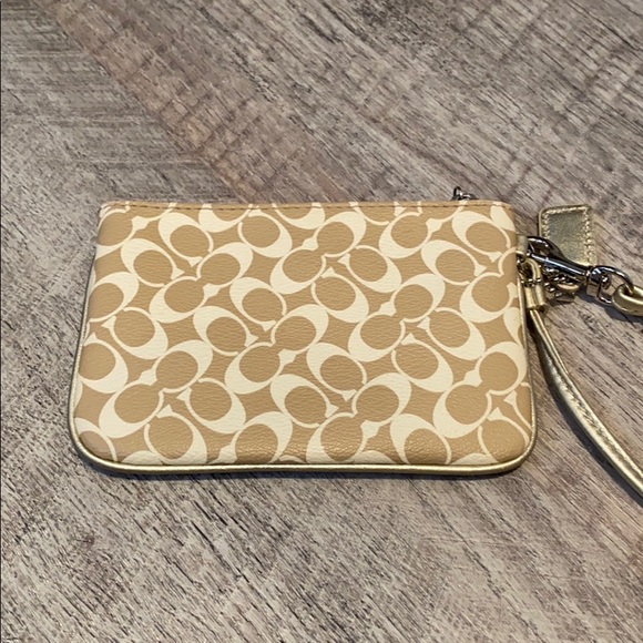 New Gold & tan Coach signature wristlet - Picture 5 of 6